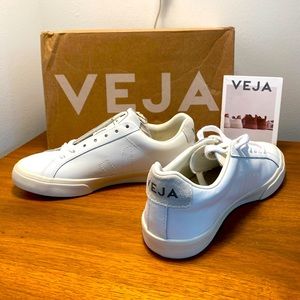 Veja Sneakers - New Esplar Leather White size 36